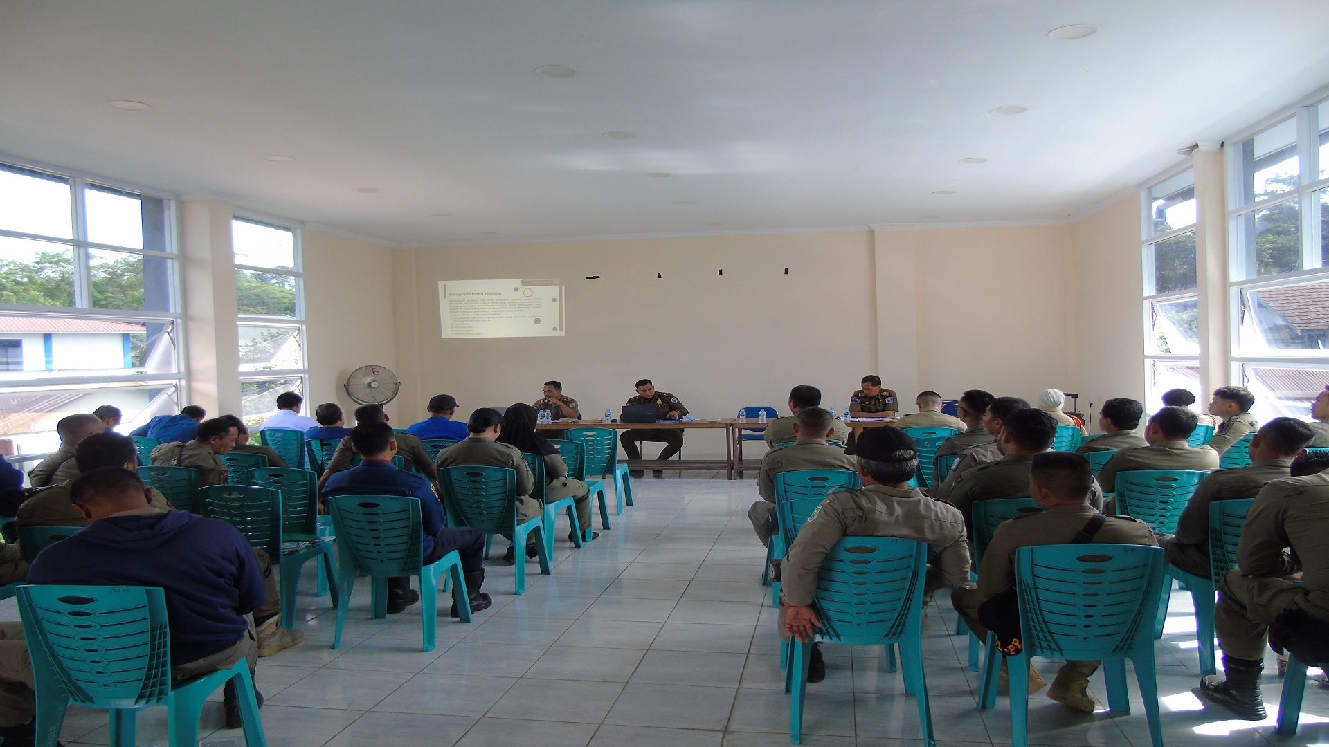 Sosialisasi Perda no 6 Tahun 2023 tentang Perubahan atas Perda No 15 tahun 2017 tentang Ketertiban Umum                              