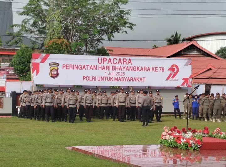 Satpol PP Kabupaten Sanggau Ikuti Upacara Hari Bhayangkara Ke-79